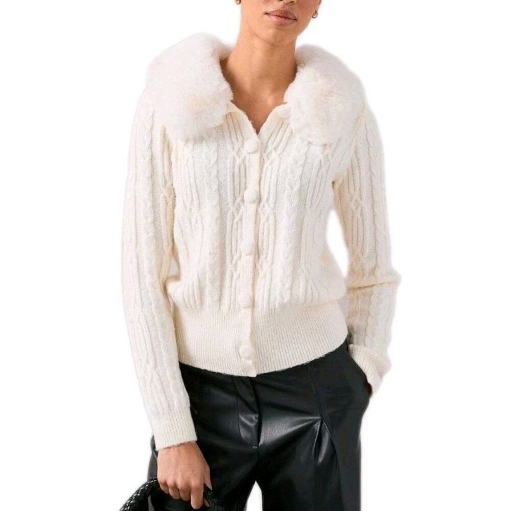 Joie ~Woman Size S~ Ivory Cable Knit Removable Faux Fur Collar Cardigan NWT.